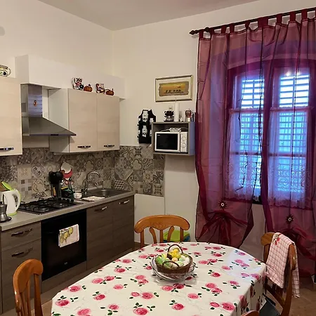 Noemi Apartament *