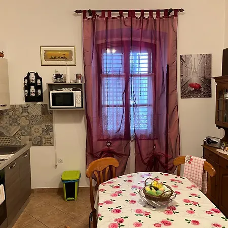 Noemi Apartment Pula