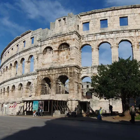 Noemi Apartmán Pula