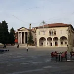 Noemi Apartman *